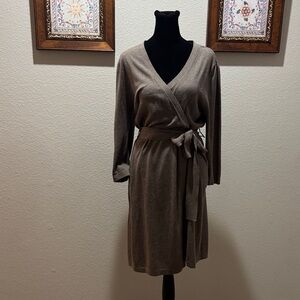 Banana republic Brown Wrap Dress size Medium